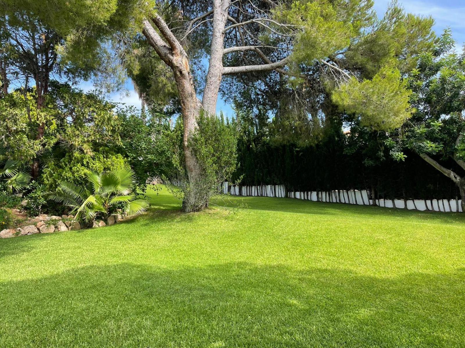 Casa Mediterranea Con Gran Jardin Y Piscina A 500 M De La Playa Roda de Bará Extérieur photo